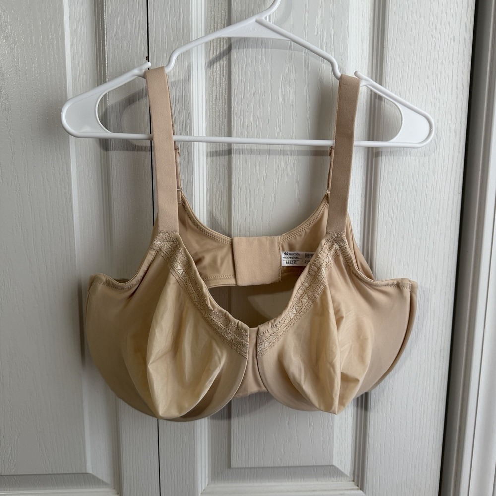 Wacoal Simone Sports Bra Beige Underwired Bra Women's Size 44DD Travel Casual